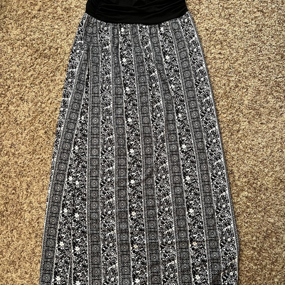 AB Studio Black and White Maxi Skirt